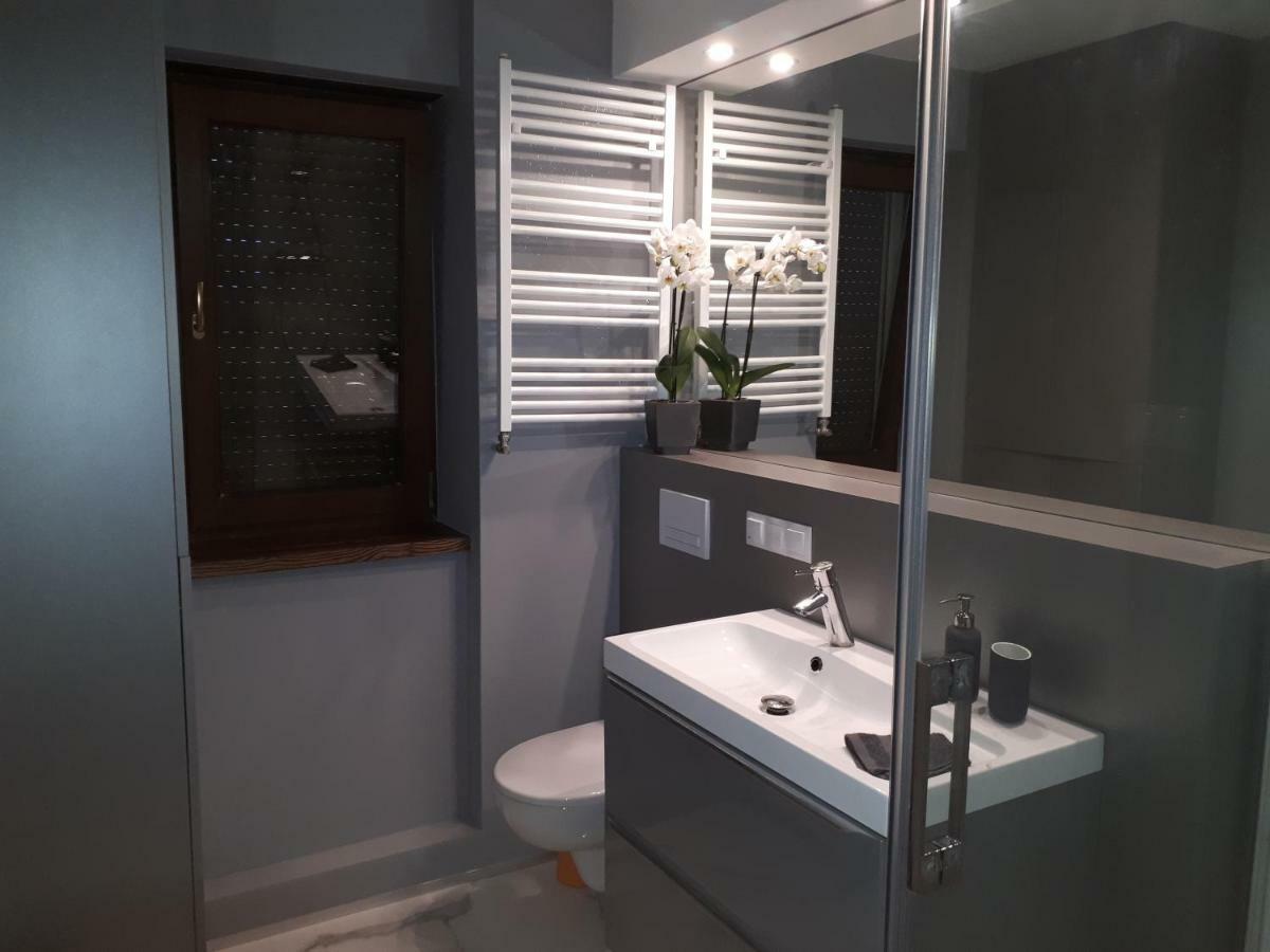 Apartamenty Centrum- Kochanowskiego -Dawniej Two-Bedroom Apartment Zelená Hora Exteriér fotografie