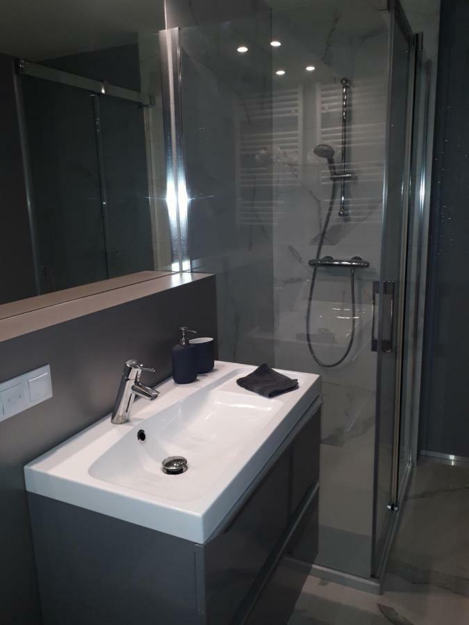 Apartamenty Centrum- Kochanowskiego -Dawniej Two-Bedroom Apartment Zelená Hora Exteriér fotografie