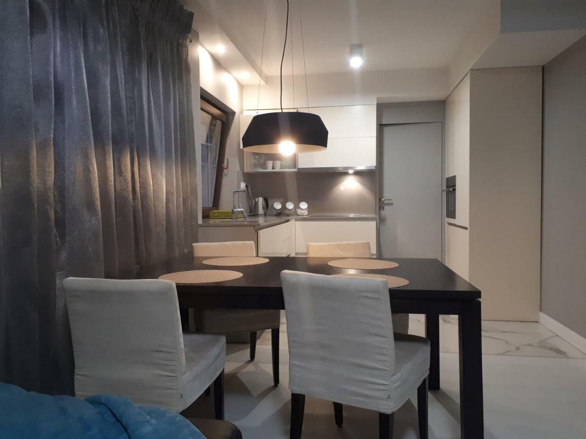Apartamenty Centrum- Kochanowskiego -Dawniej Two-Bedroom Apartment Zelená Hora Exteriér fotografie